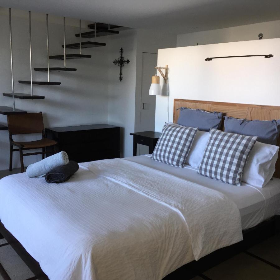 Shorebreak Studio Apartments Sapphire Beach Dış mekan fotoğraf